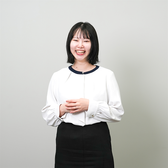 yonaiyama-rika